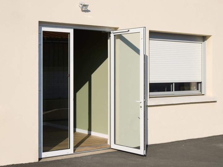 Pose de porte aluminium Sèvremoine